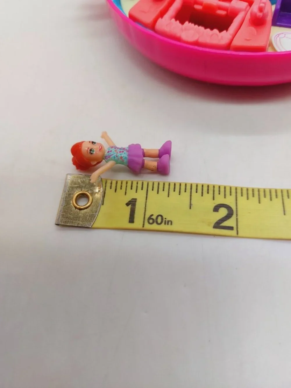 Mattel Polly Pocket Dollhouse Flamingo Swimming Pool Compact 3 Dolls